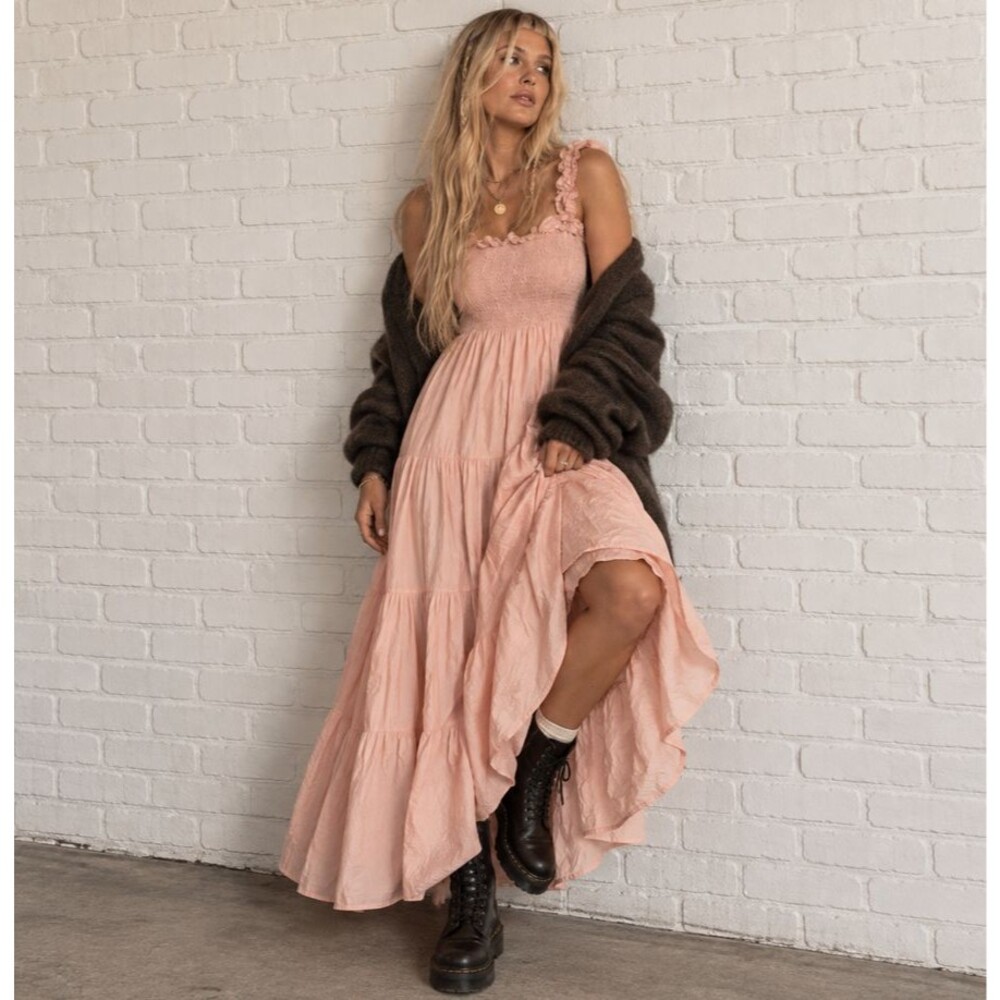 missguided peach pink smocked tiered maxi dress coquette cottagecore boho medium